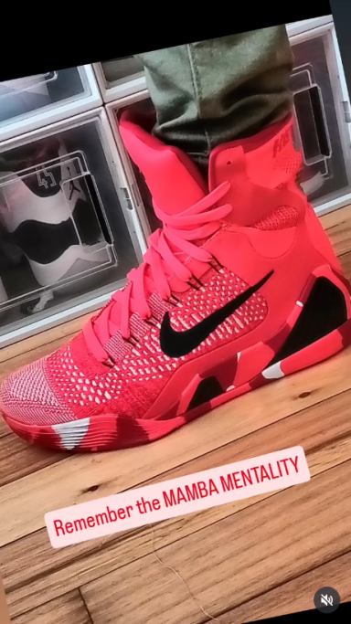 Que bonita la reedición de la KOBE 9 Christmas 
